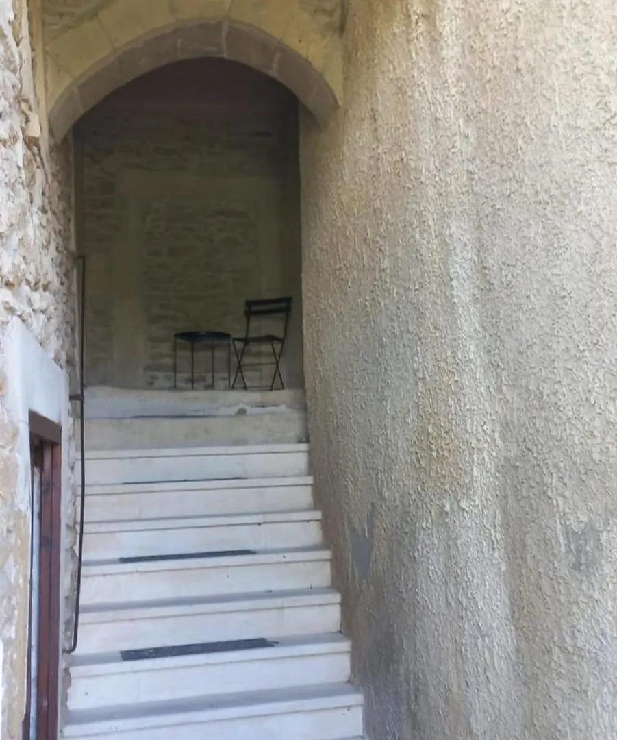 Дом отдыха Sejour Paisible A Grillon Maison De Village Tout Confort Франция