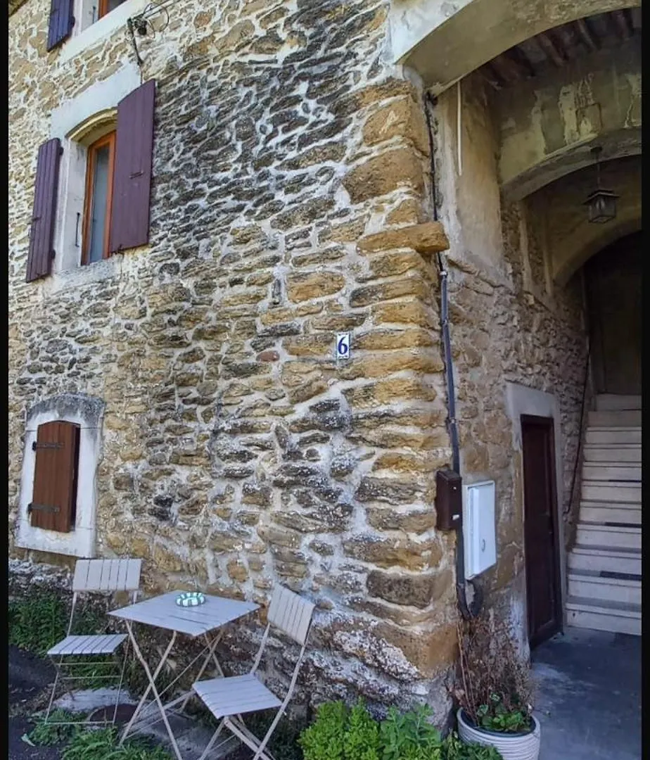 Sejour Paisible A Grillon Maison De Village Tout Confort 0*,  Франция